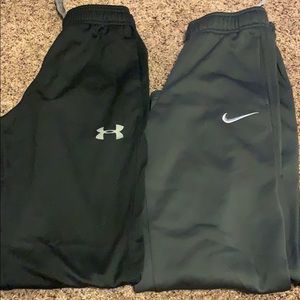 Youth small sweats BUNDLE! Smoke free pet free